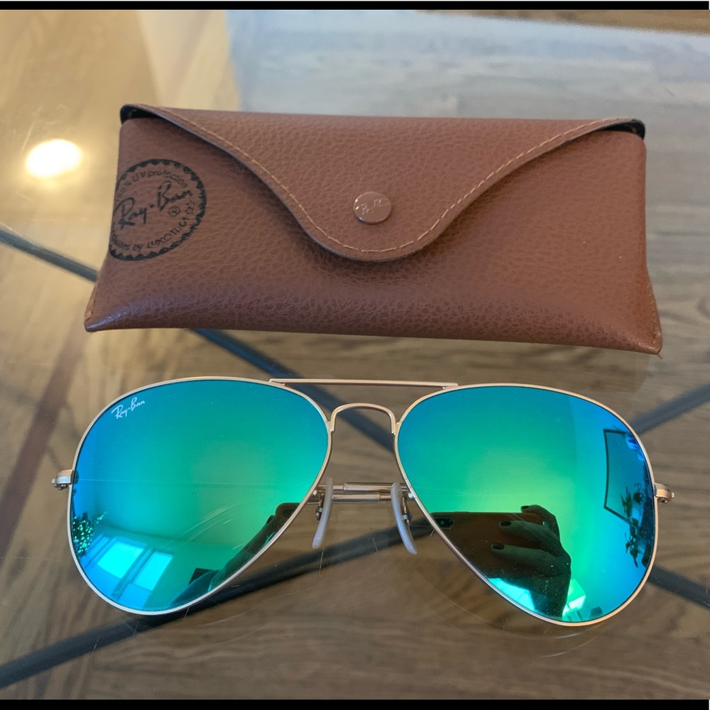 Ray-Ban Mirror Aviator